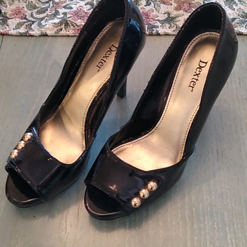 Gently worn, Dexter, peep-toe heels in black patent leather, size 5.5.